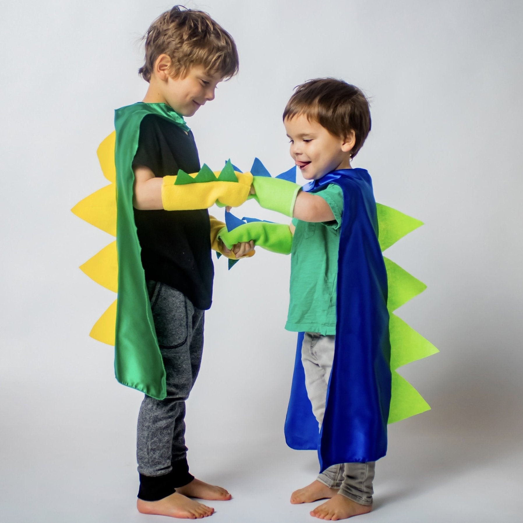 Kids Dinosaur Dragon Cape and Gauntlets Halloween Costume Dress Up